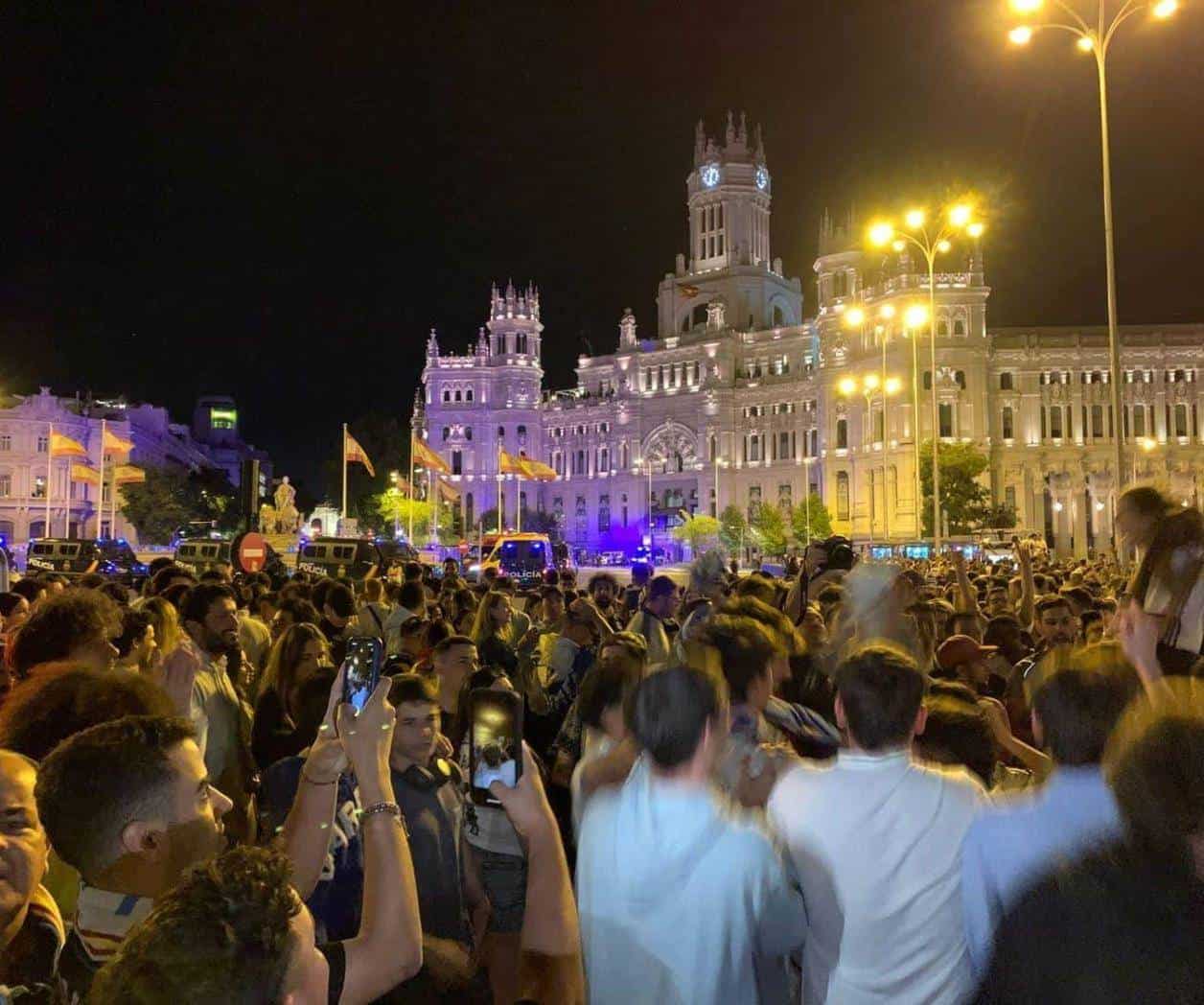 Festejan título en las Cibeles de España