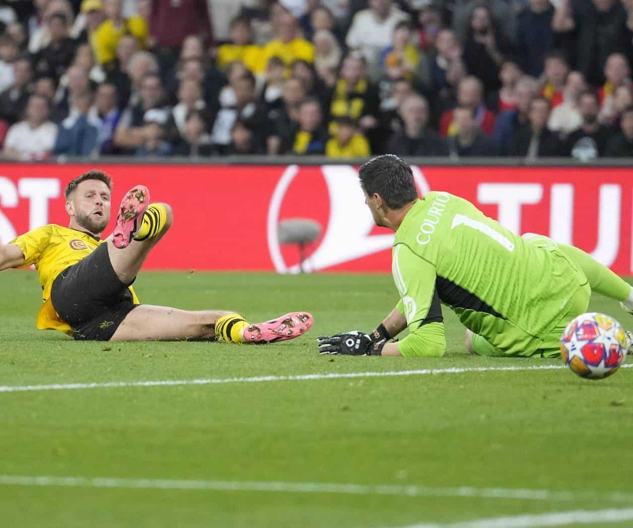 Borussia Dortmund perdonó demasiado