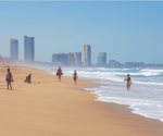 Buscan a turista desaparecido en playa de Mazatlán
