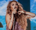 Paulina Rubio explota contra uno de los integrantes de su staff