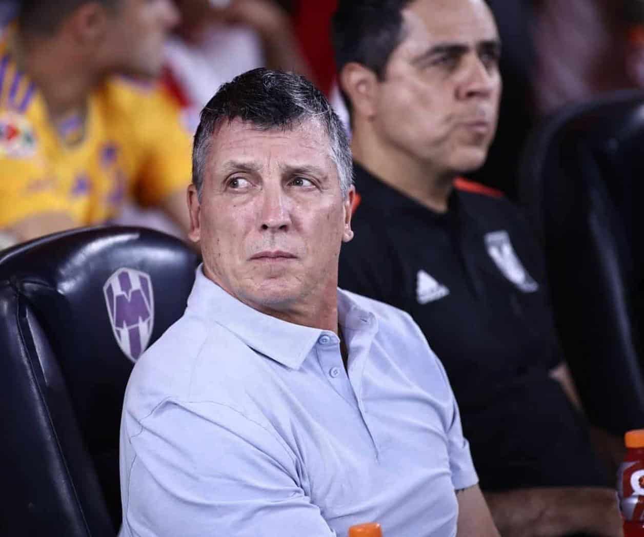 Robert Dante Siboldi rompe el silencio tras rumores de su salida en Tigres