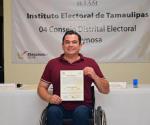 Entregan constancia de mayoría a Marco Gallegos por triunfo en el IV Distrito