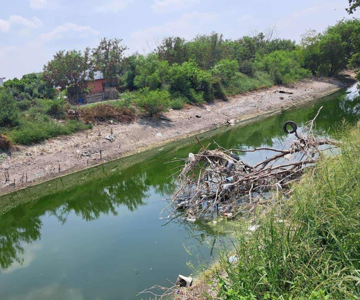 Directivo de escuela en Reynosa exige obras en Canal Rodhe para prevenir inundaciones