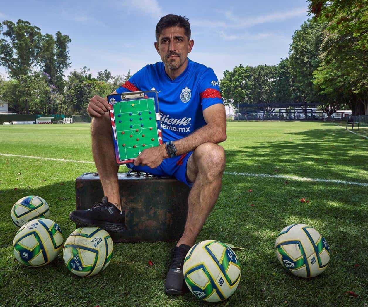 ¿Cuándo se toparán Paunovic y las Chivas ?