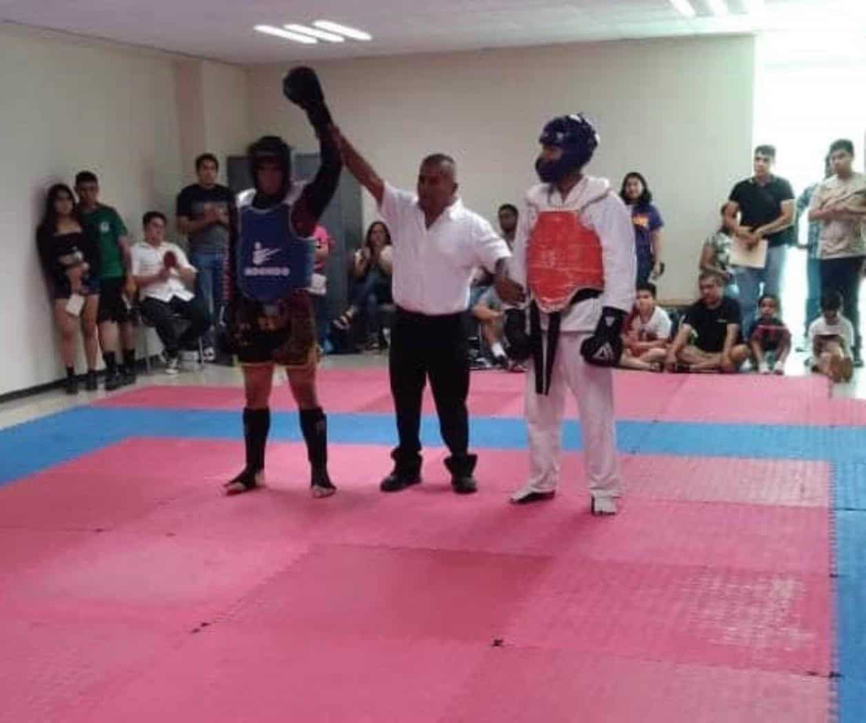 Cumplen con eliminatoria local en artes marciales