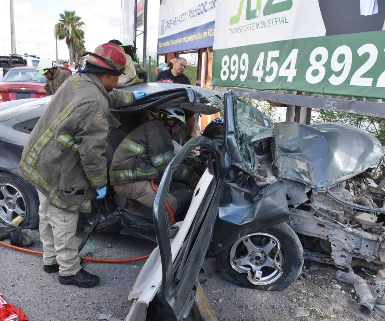 Liberan a conductor prensado en su auto en Reynosa