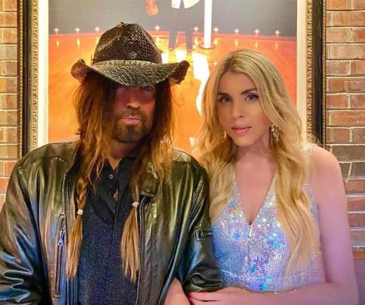 Solicita Billy Ray Cyrus restricción contra ex esposa