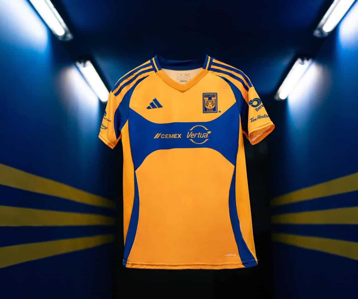 Presentan Tigres nueva piel