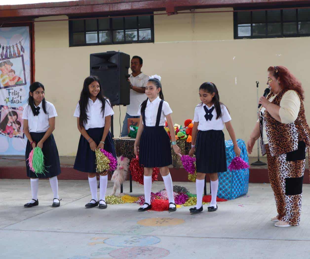 Llegan a la ciudad las caravanas de lectura en Reynosa Llegan a la ciudad las caravanas de lectura en Reynosa