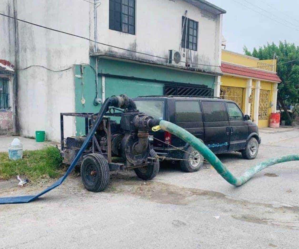Se movilizan con equipos de bombeo para posible contingencia en Matamoros Se movilizan con equipos de bombeo para posible contingencia en Matamoros