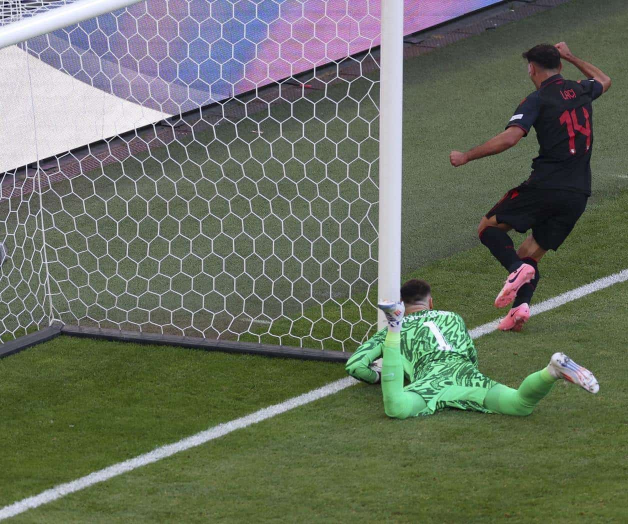 Albania le saca el empate a Croacia