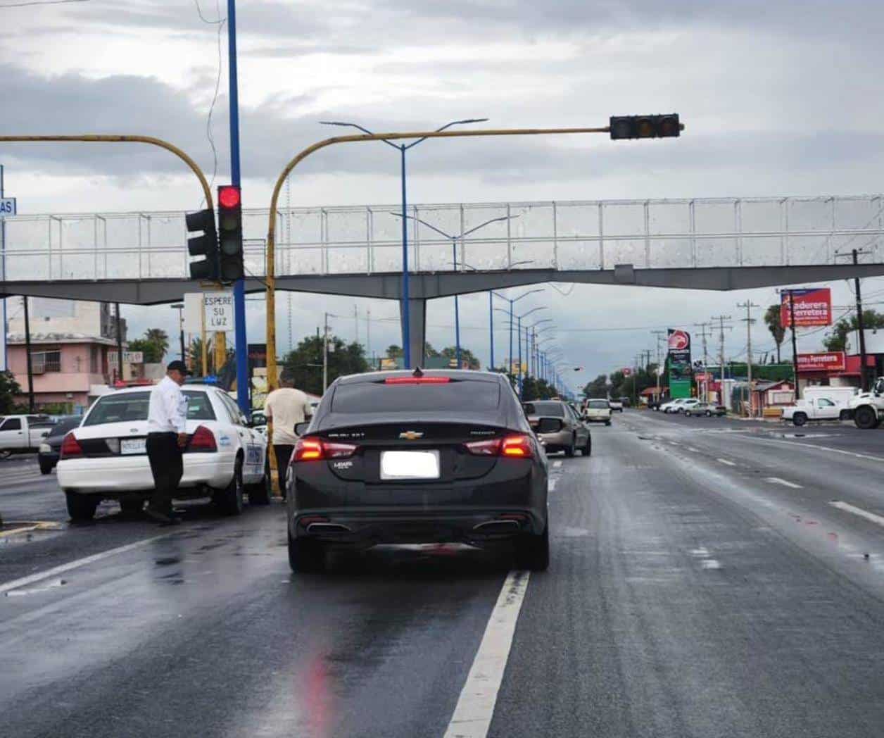 Dejan lluvias afectaciones en infraestructura vial