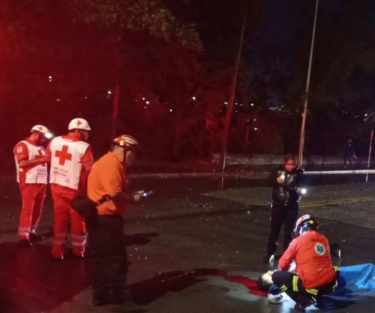 Fallece motociclista en choque con auto en Santa Catarina Fallece motociclista en choque con auto en Santa Catarina