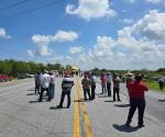 Bloquean, otra vez, carretera