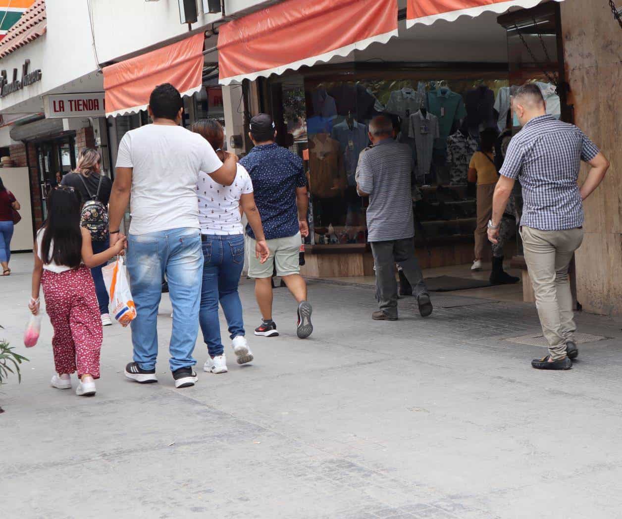 Vuelve ola de calor