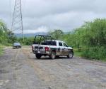 Encuentran a un hombre sin vida en terracería de Juárez