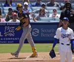 Cerveceros evitan barrida ante Dodgers