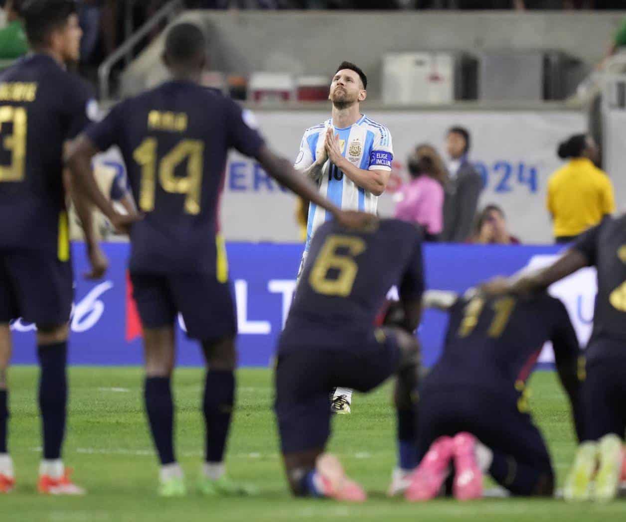 Pese a mal momento de Messi, Scaloni dice que es fundamental para Argentina
