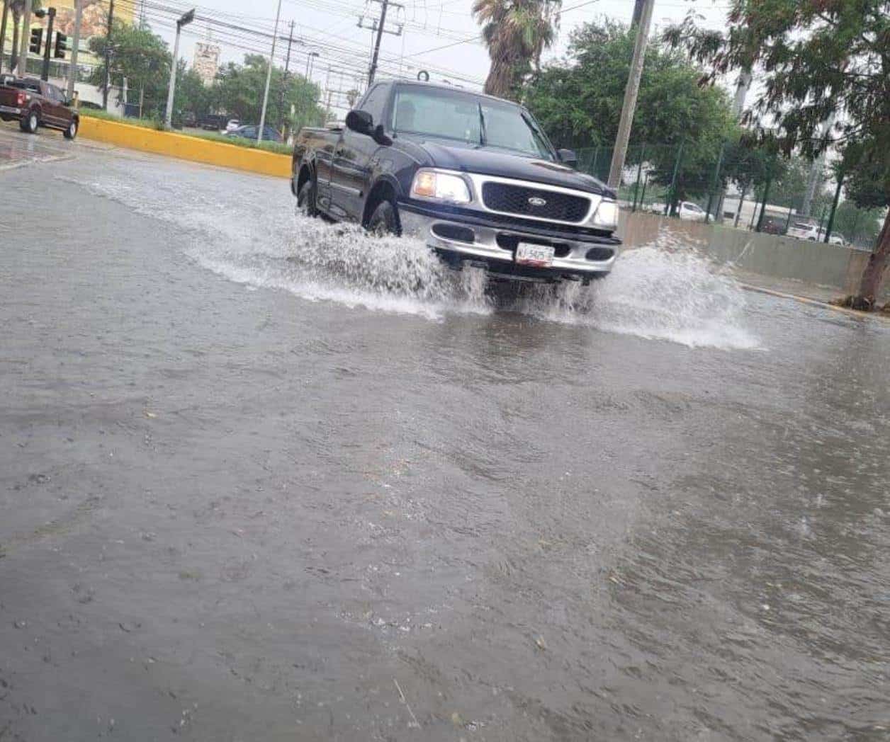 Genera Beryl fuertes lluvias y encharcamientos en Reynosa