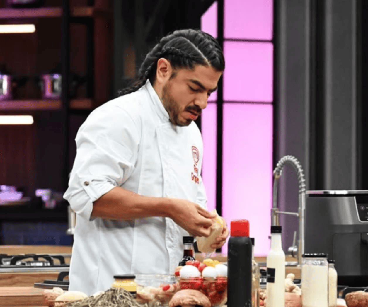 Rey Grupero no llega a la semifinal de MasterChef Celebrity