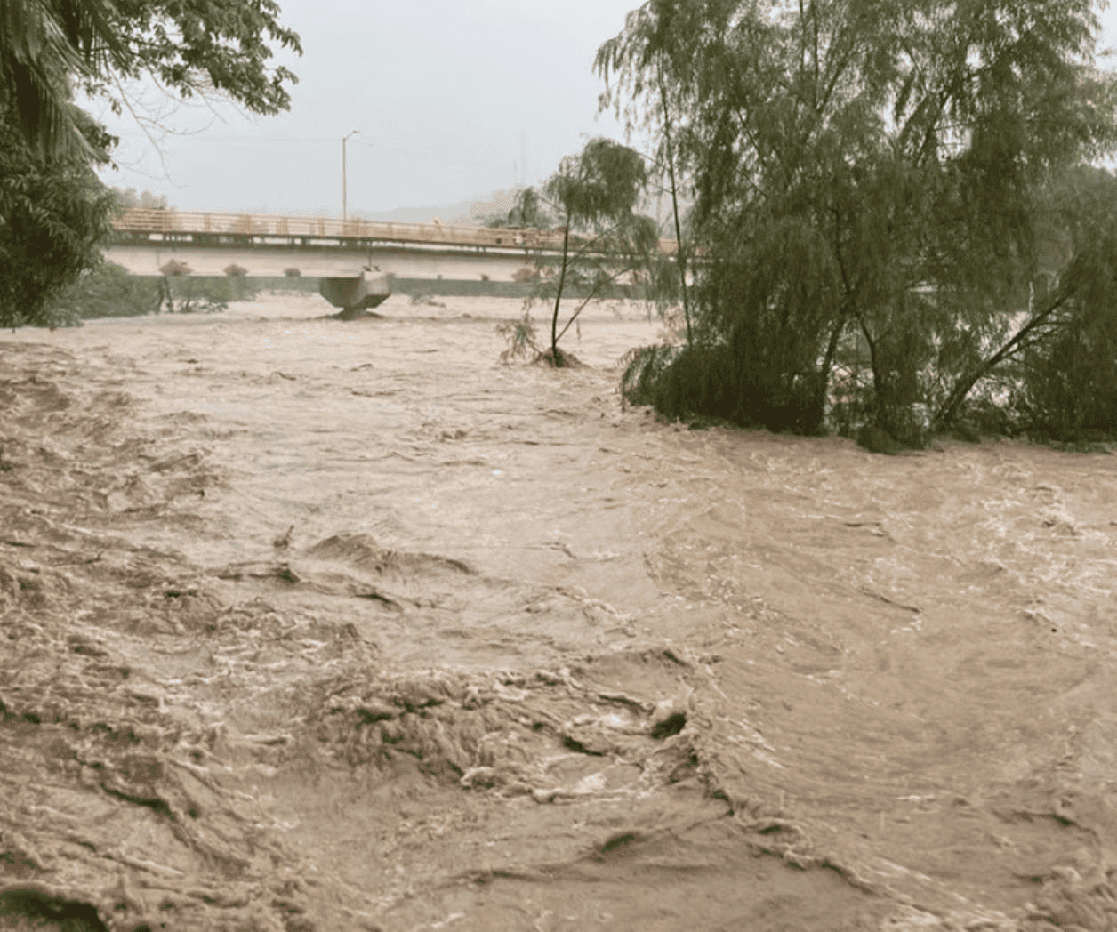 Lluvias mantienen en alerta regiones de Sierra y Huasteca en Hidalgo