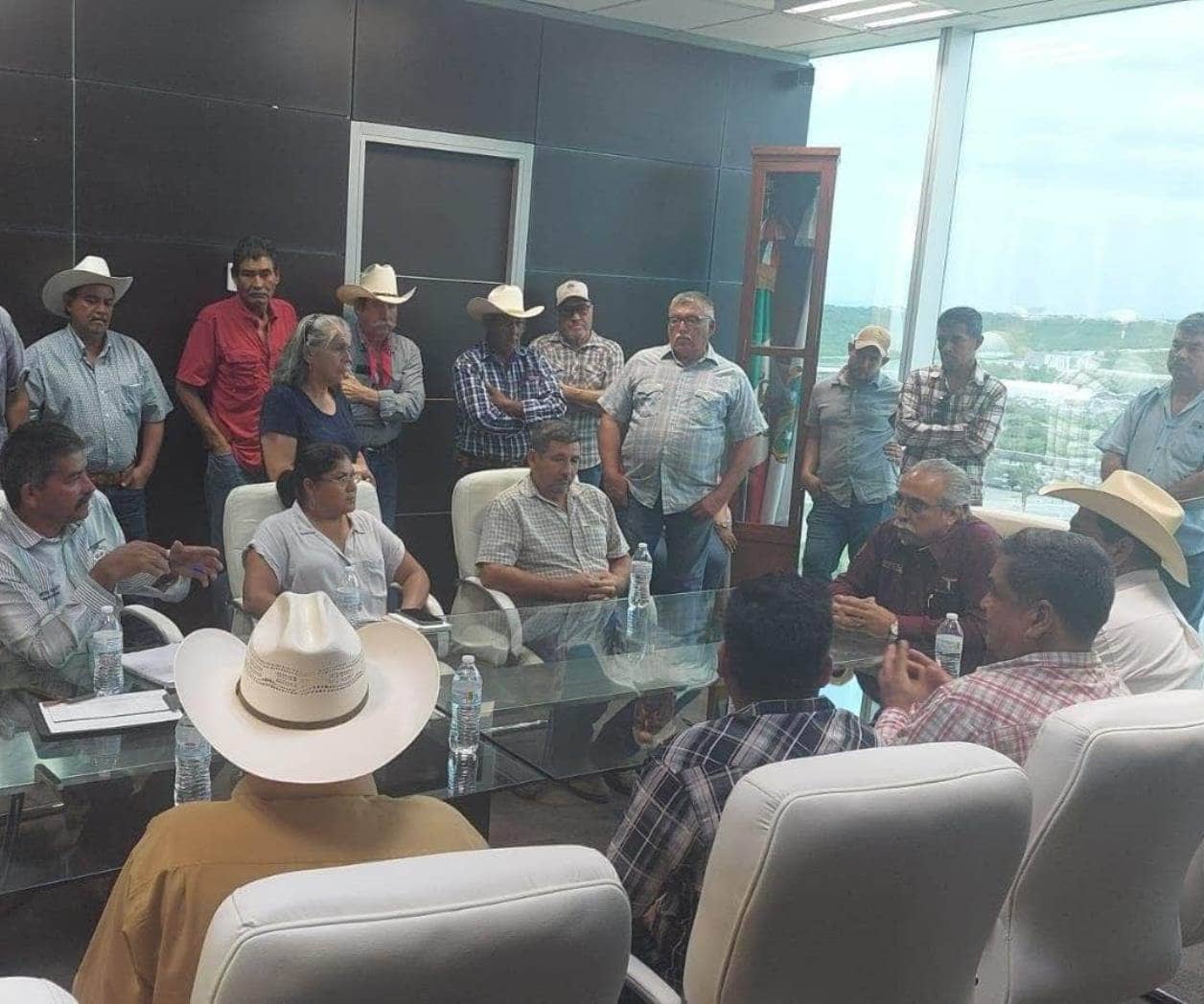 Sorgueros de San Fernando exigen apoyos; se reúnen con autoridades