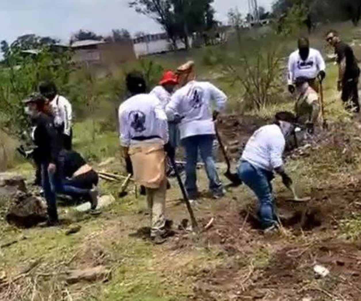 Han encontrado 11 cuerpos y un lote de huesos en fosas clandestinas de Ixtlahuacán