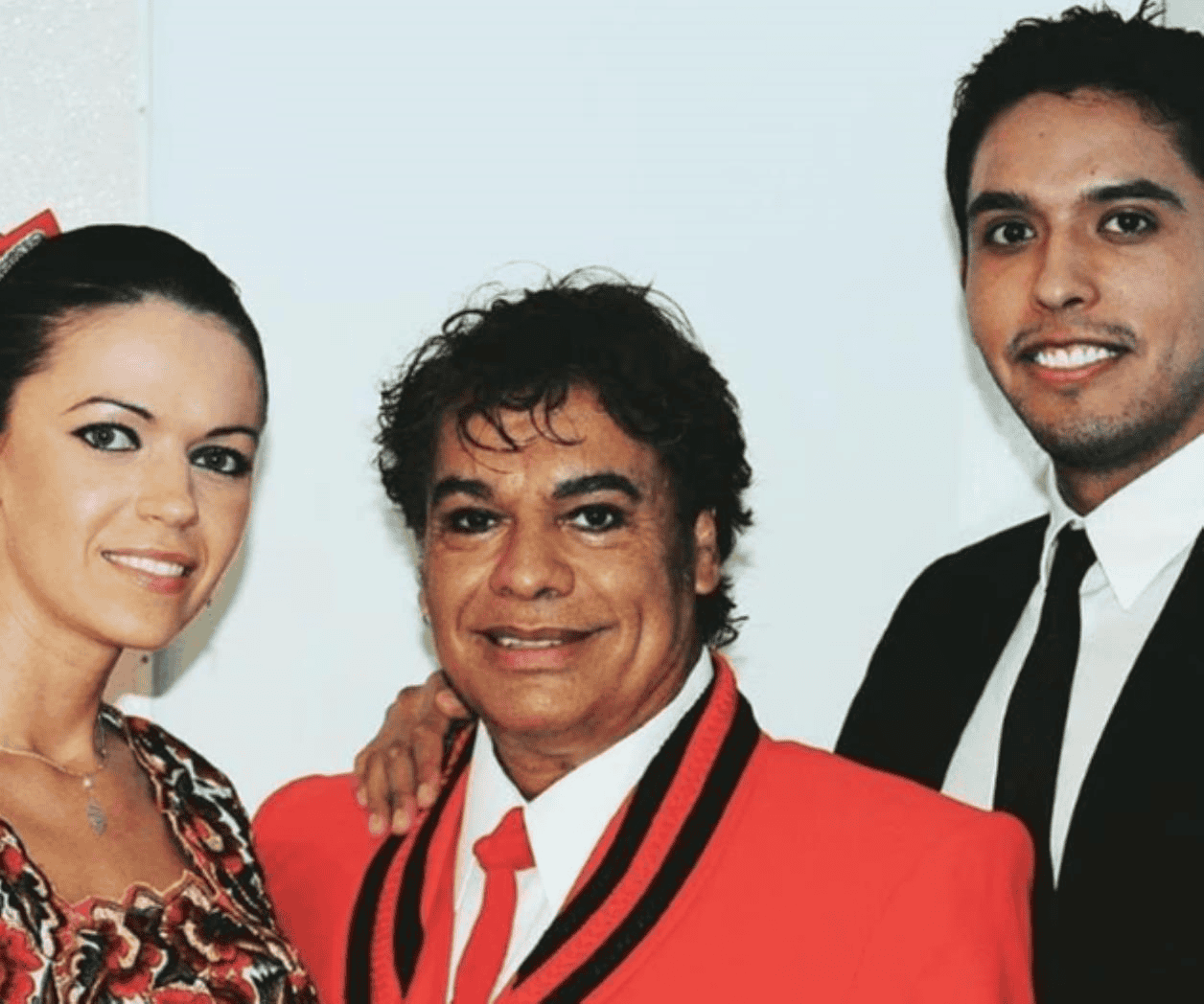 Muere nieto de Juan Gabriel: bebé recién nacido e hijo de Iván Aguilera