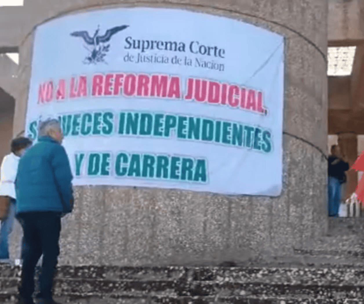 Trabajadores del Poder Judicial protestan contra reforma