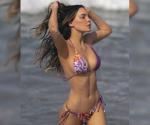 Belinda luce diminuto bikini