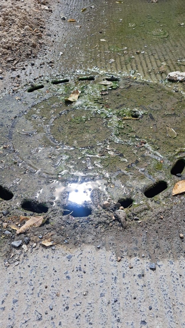 Claman por solución a fuga de aguas negras en colonia Vicente Guerrero