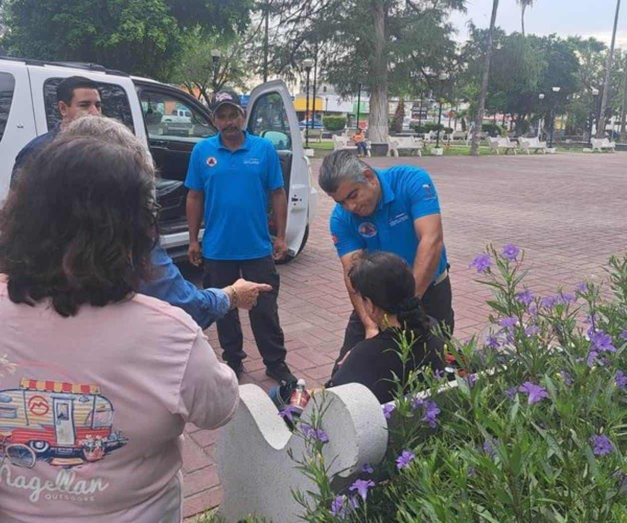 Cae señora al acudir a módulo