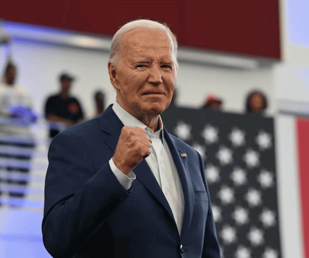 Joe Biden da positivo a Covid-19