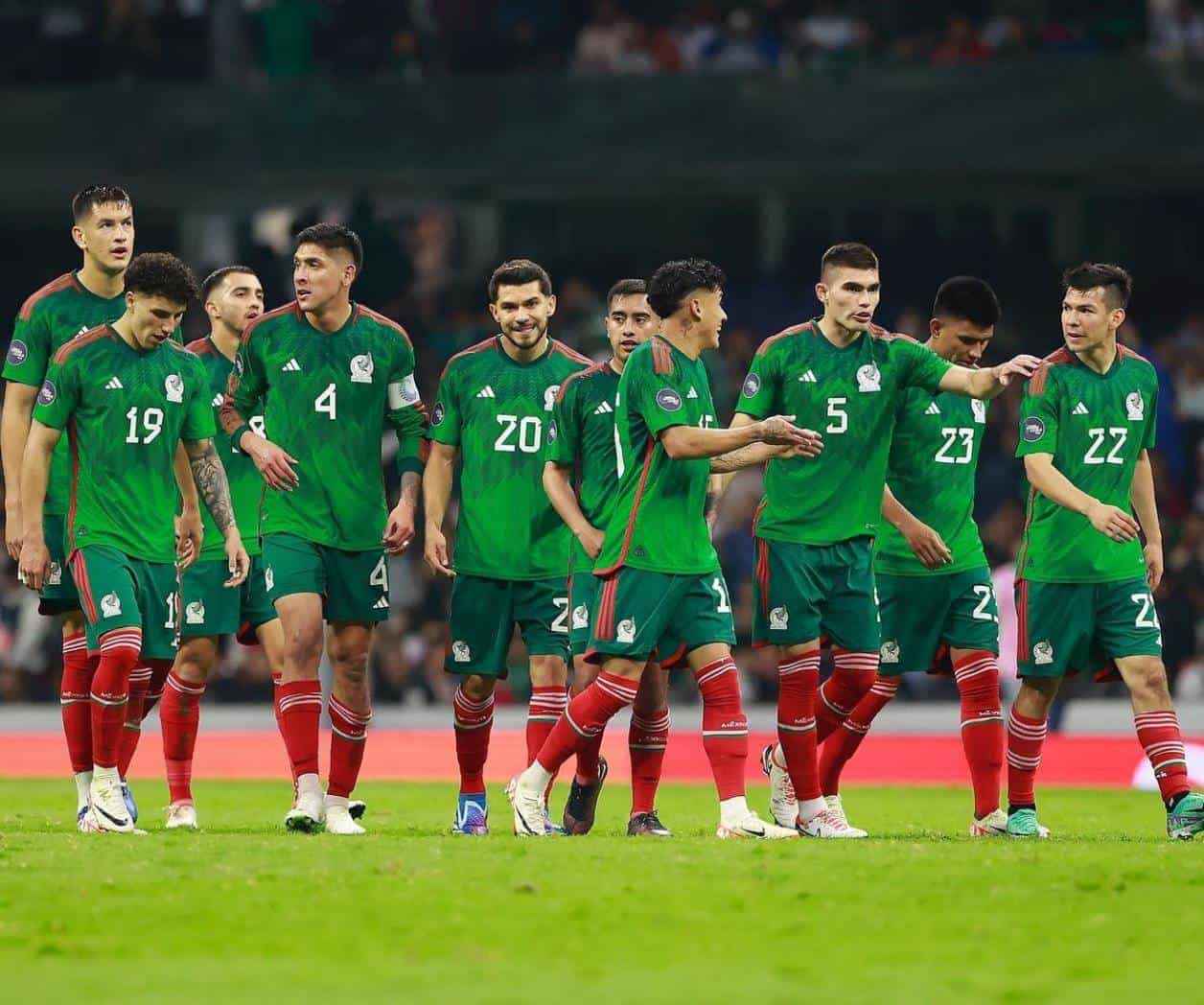 Baja México dos puestos en ranking de FIFA