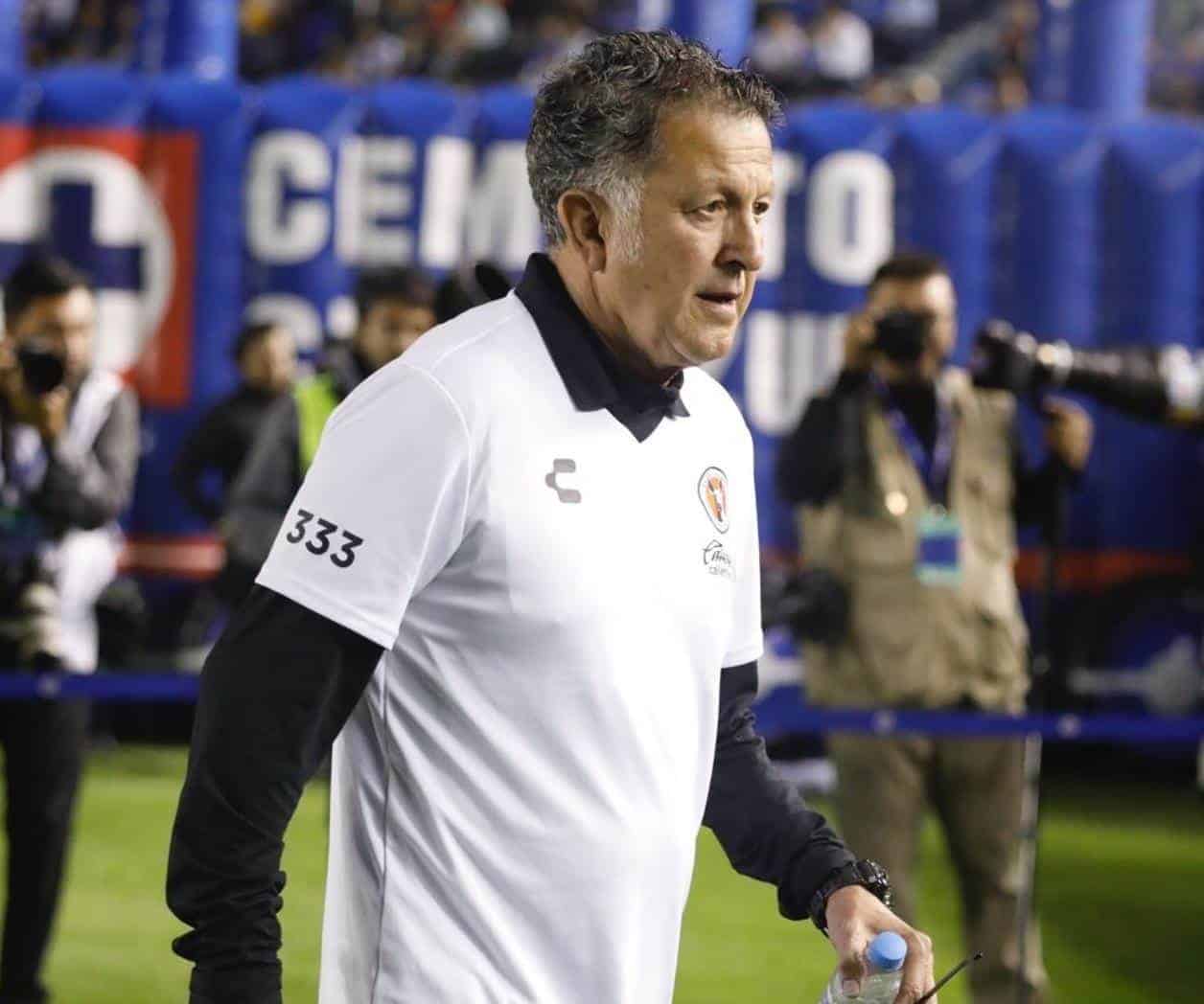 Dice JC Osorio que fue un error no haber seguido con el Tricolor