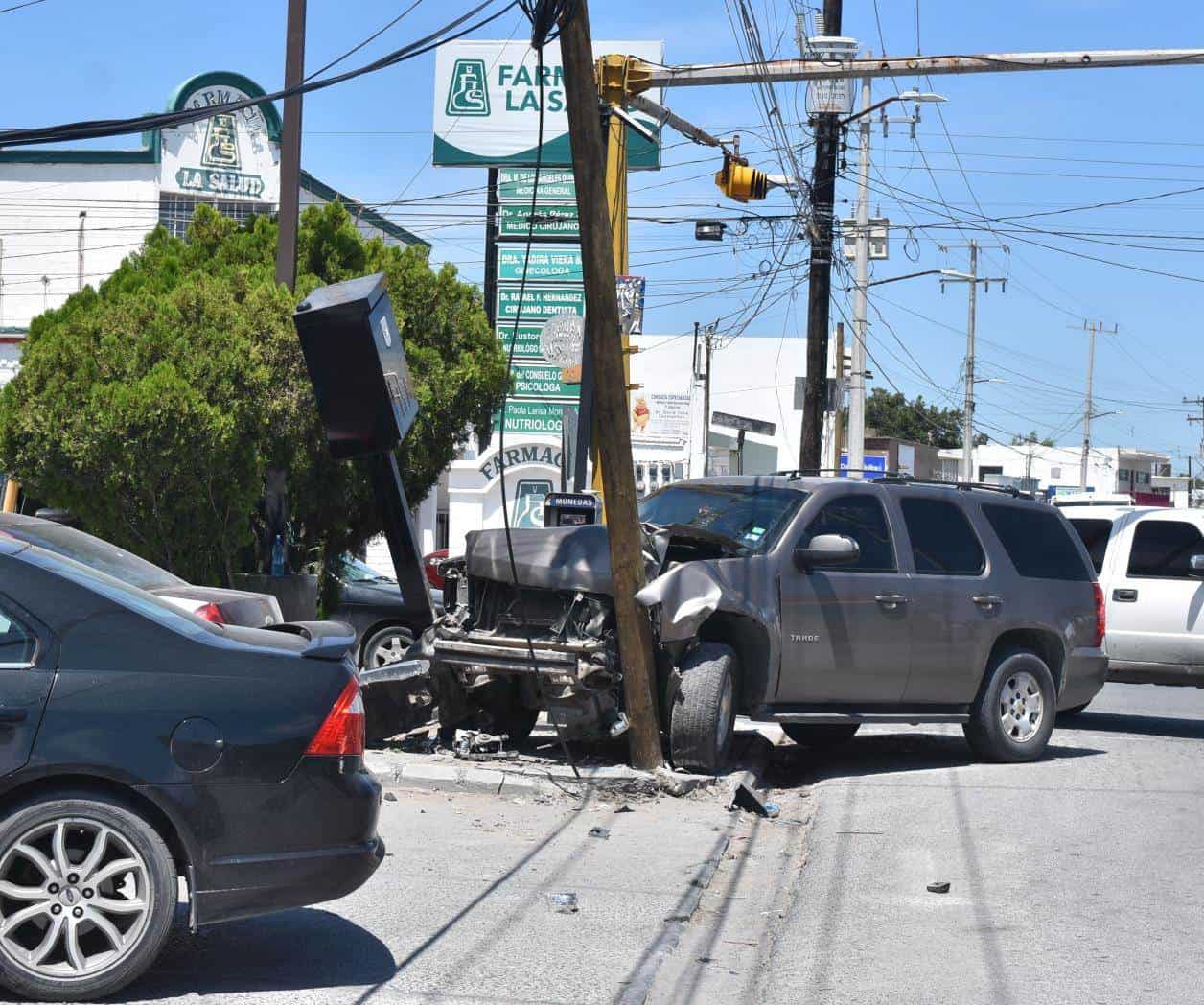 Termina persecución en choque múltiple en Reynosa