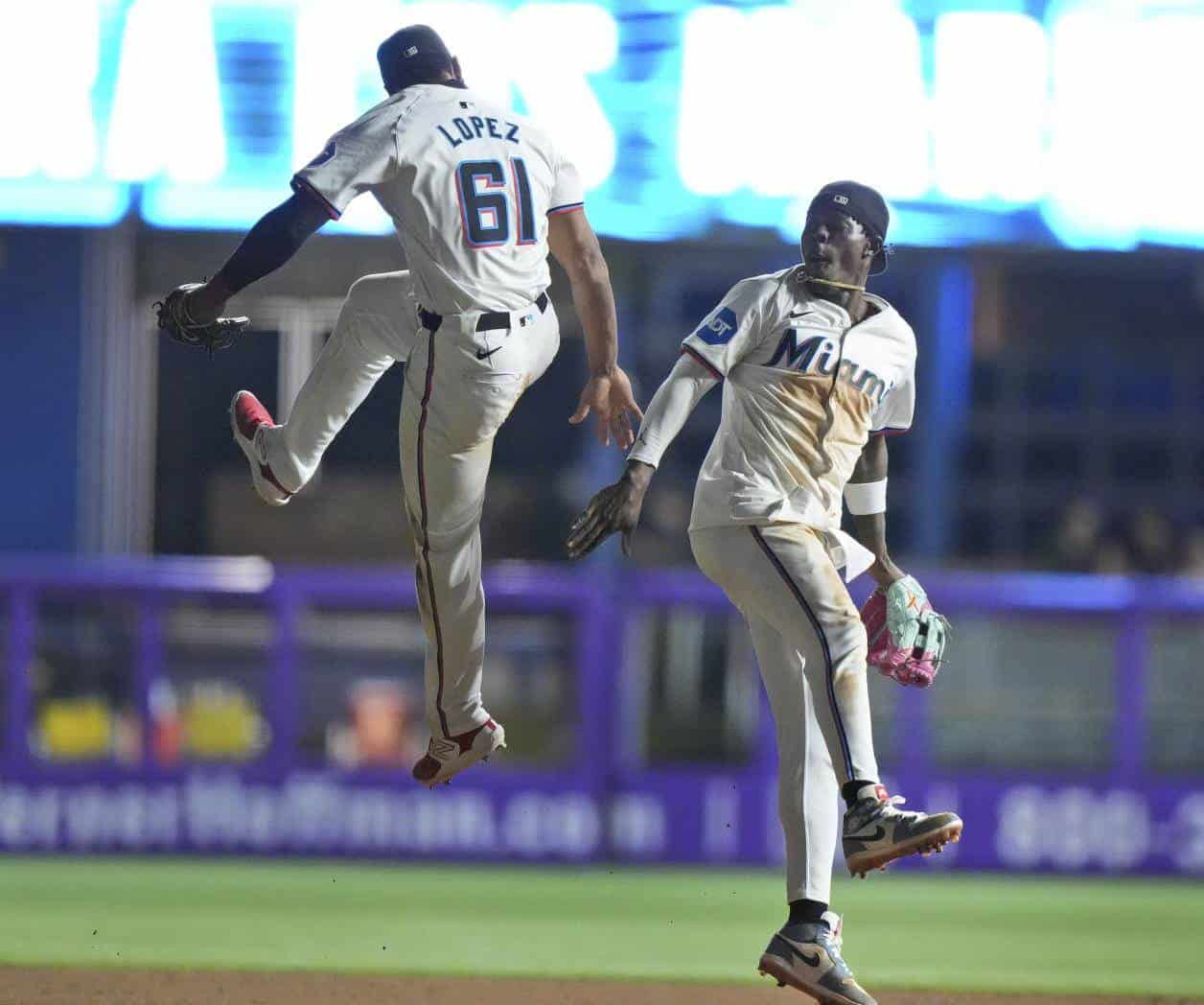 Chisholm, Gordon y Sánchez guían el triunfo de Marlines