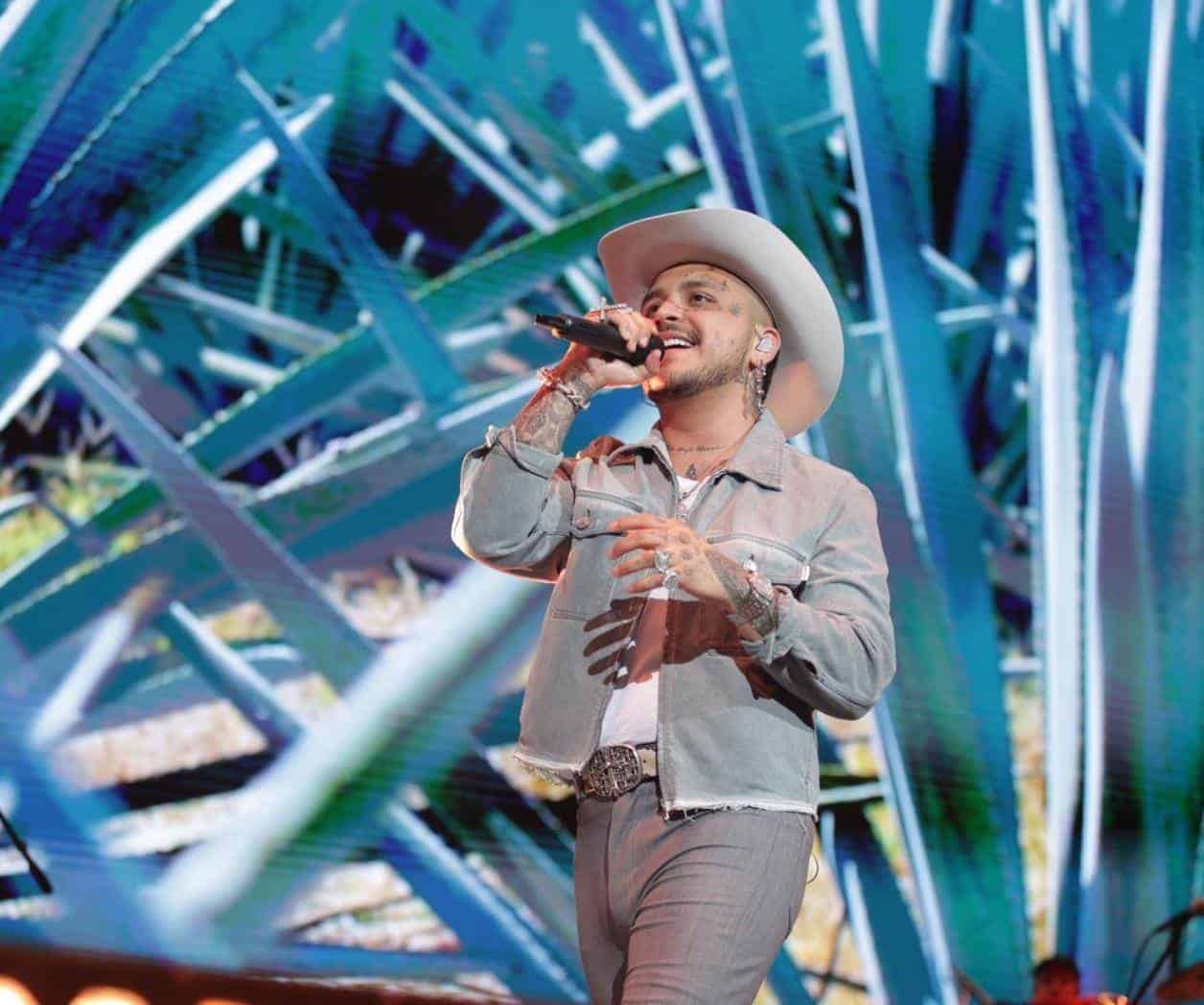 Christian Nodal cancela concierto