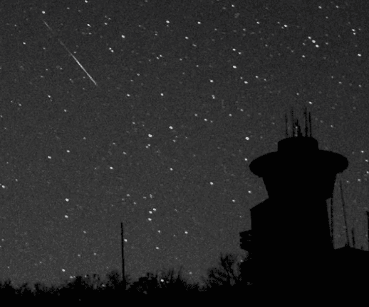 Surcarán el cielo, al mismo tiempo, 2 lluvias de estrellas