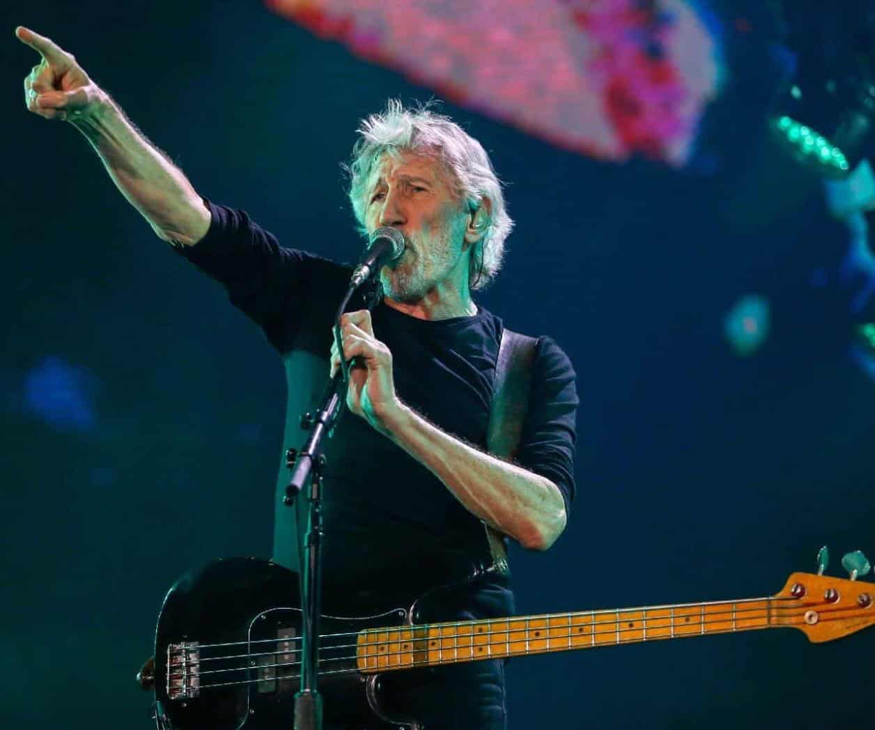 Critican su apoyo a Nicolas Maduro