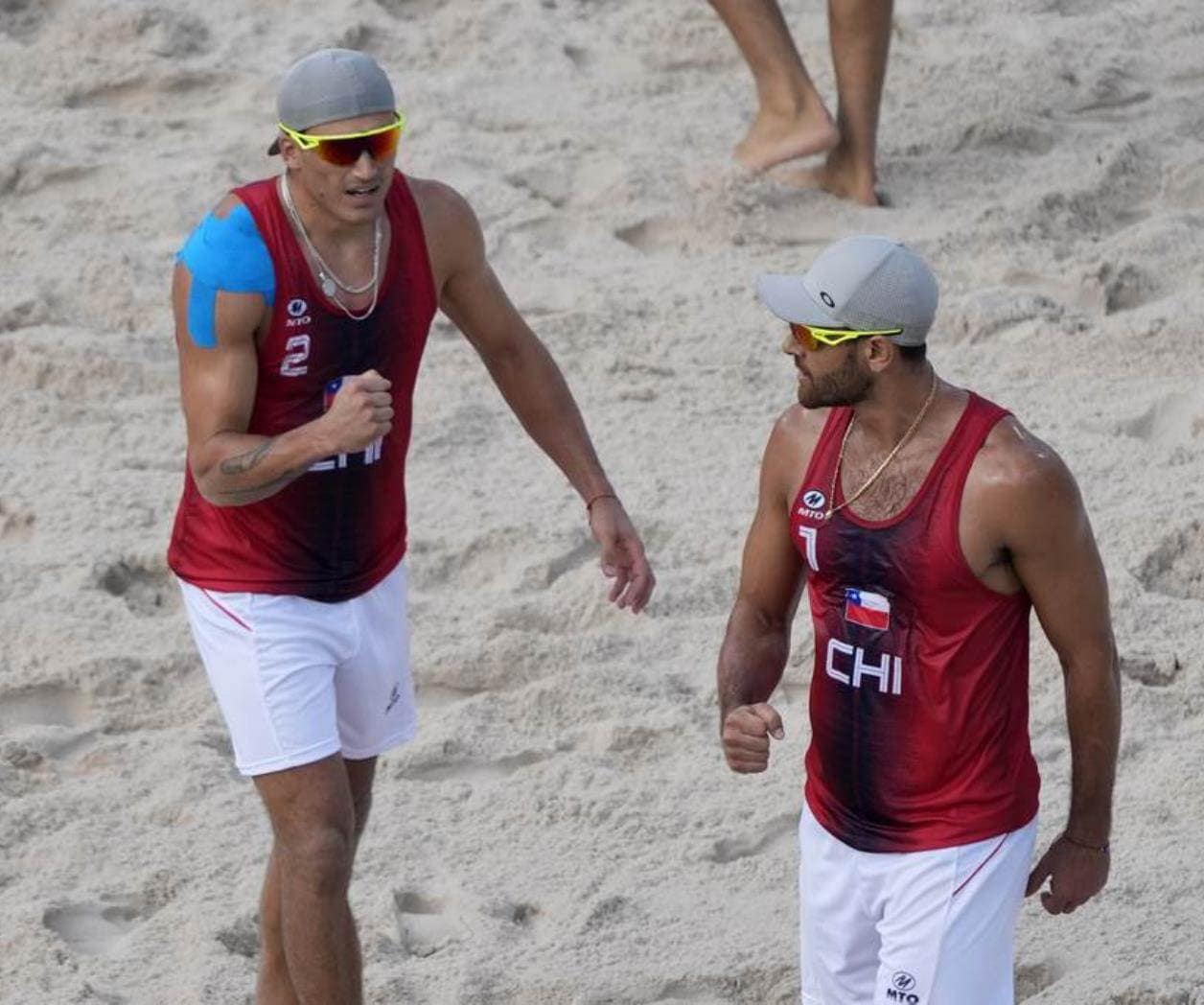 Chile avanza en la competencia de voleibol de playa en París