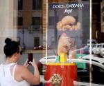 Polémica sobre el perfume para perros de Dolce & Gabbana