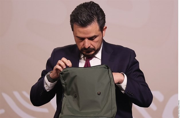 IMSS y la controversia de medicamentos caducos IMSS y la controversia de medicamentos caducos