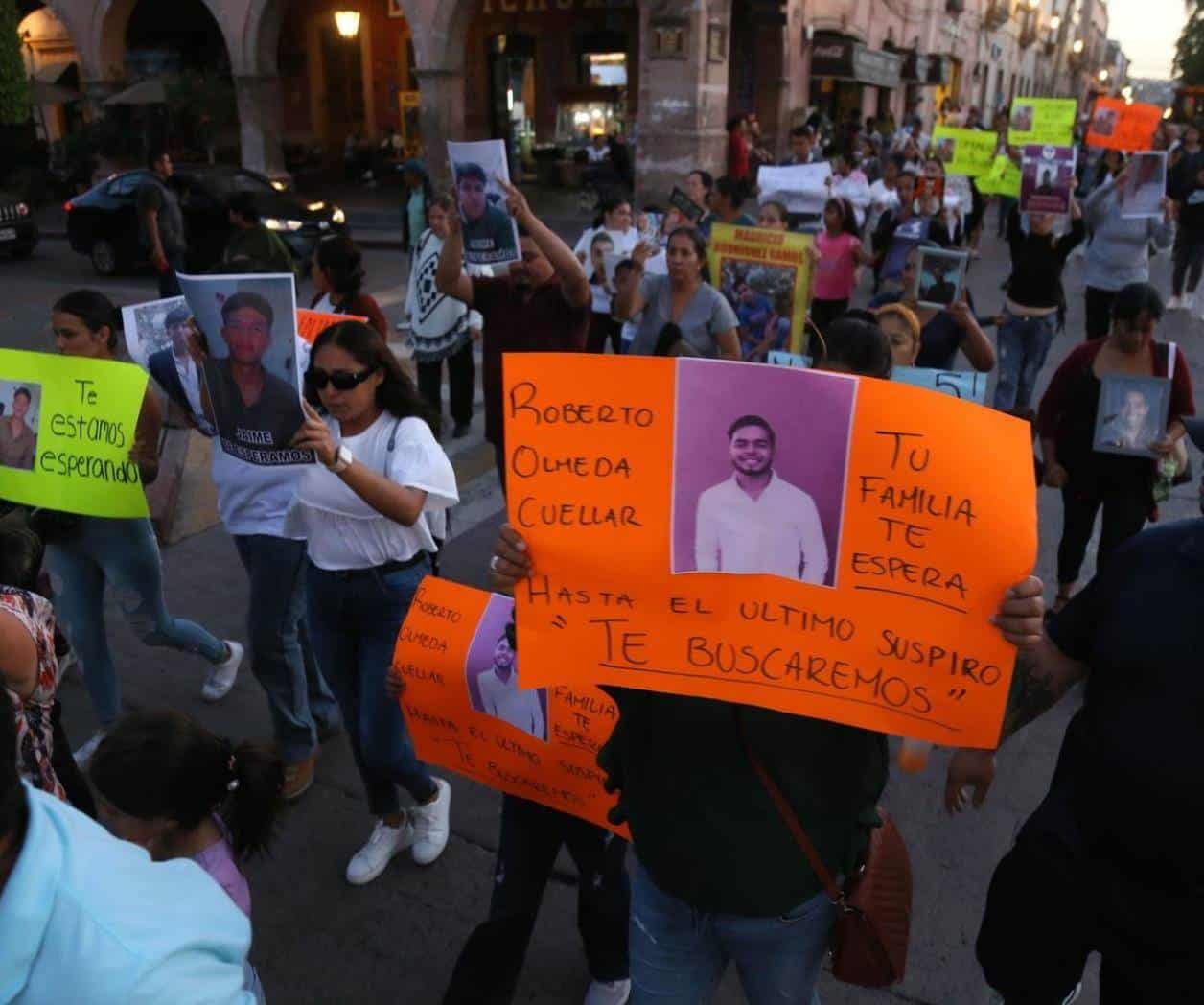 A un año de la desaparición de 5 amigos en Lagos de Moreno A un año de la desaparición de 5 amigos en Lagos de Moreno