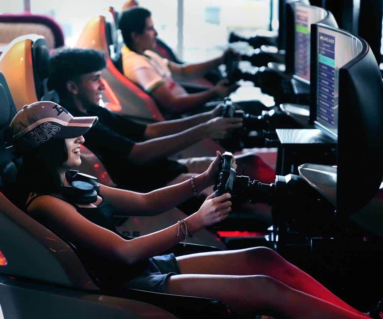 F1 Arcade: La nueva sensación de simuladores de Fórmula 1 en Boston F1 Arcade: La nueva sensación de simuladores de Fórmula 1 en Boston