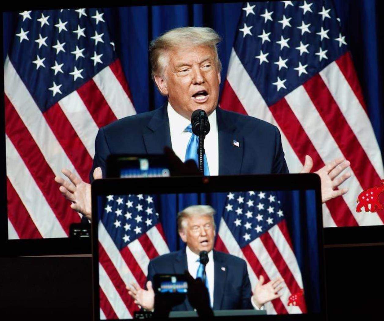Pide equipo de Trump a la UE que deje de interferir Pide equipo de Trump a la UE que deje de interferir