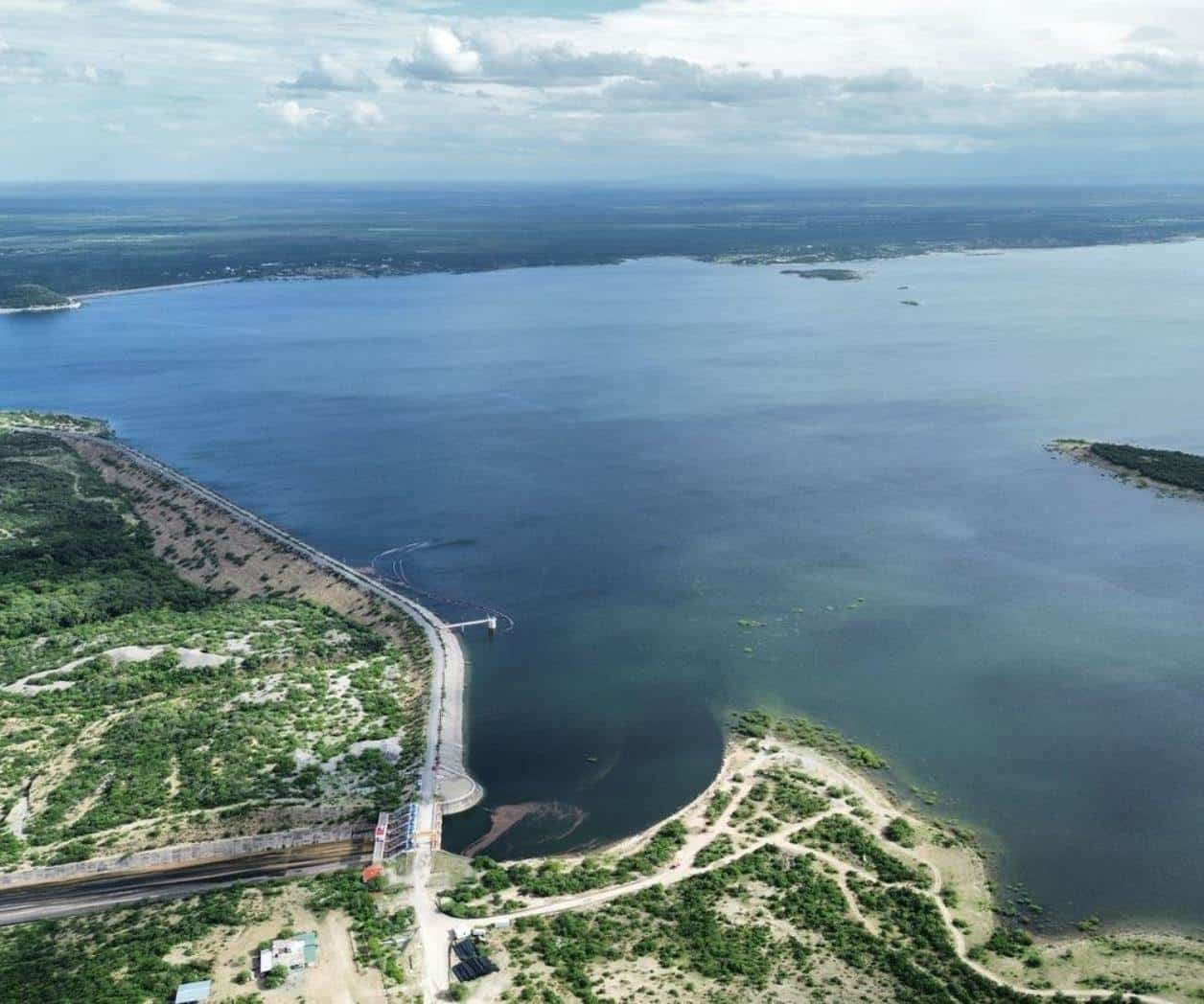 Negocian gobernadores cómo se distribuirá el agua del Acueducto Pánuco-Monterrey