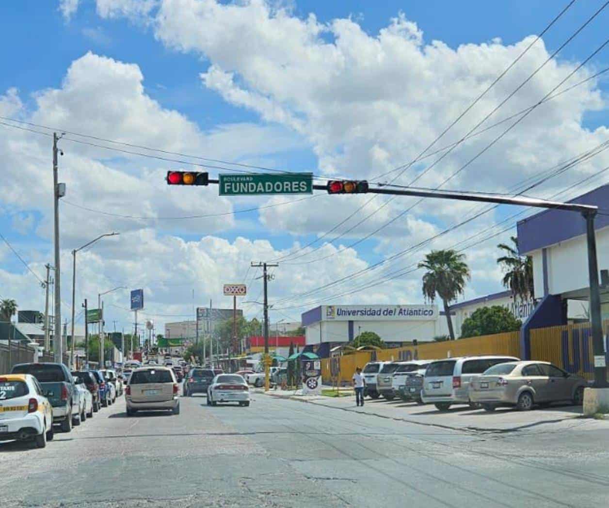 Semáforos causan trastorno vehicular en Reynosa