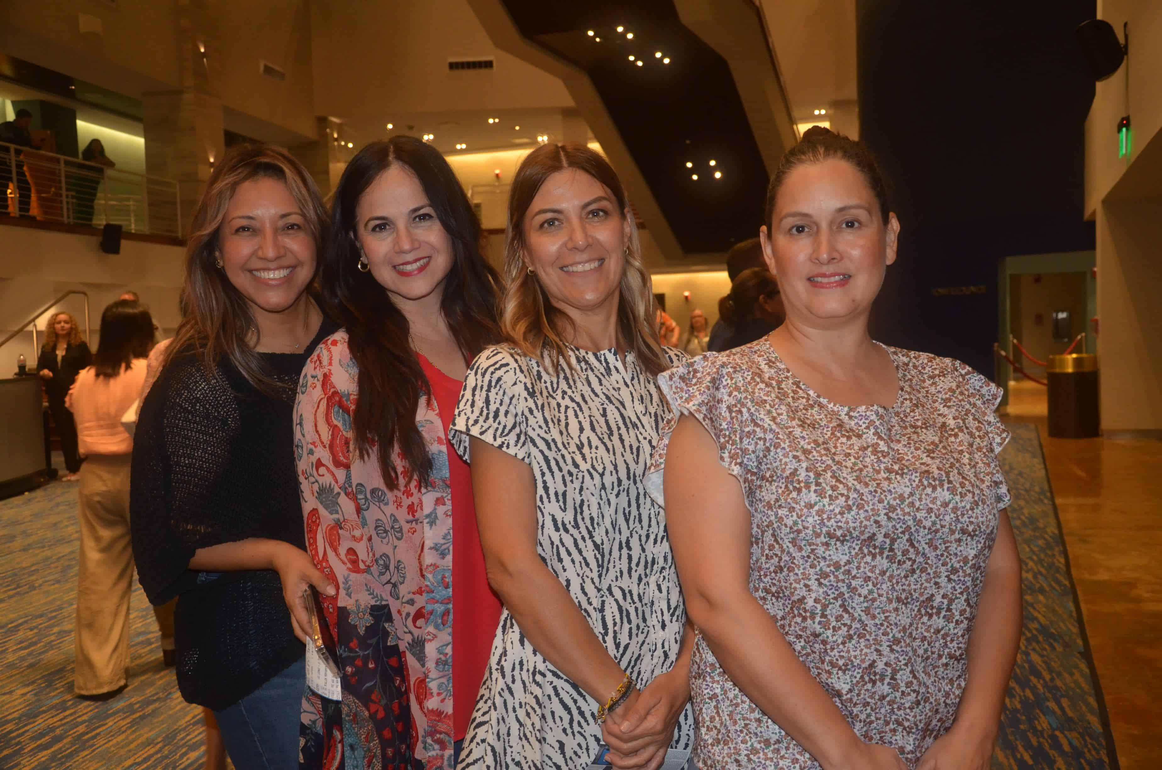 Emma Reyes, Vero Reyna, Sandra García y Lorena Duarte.