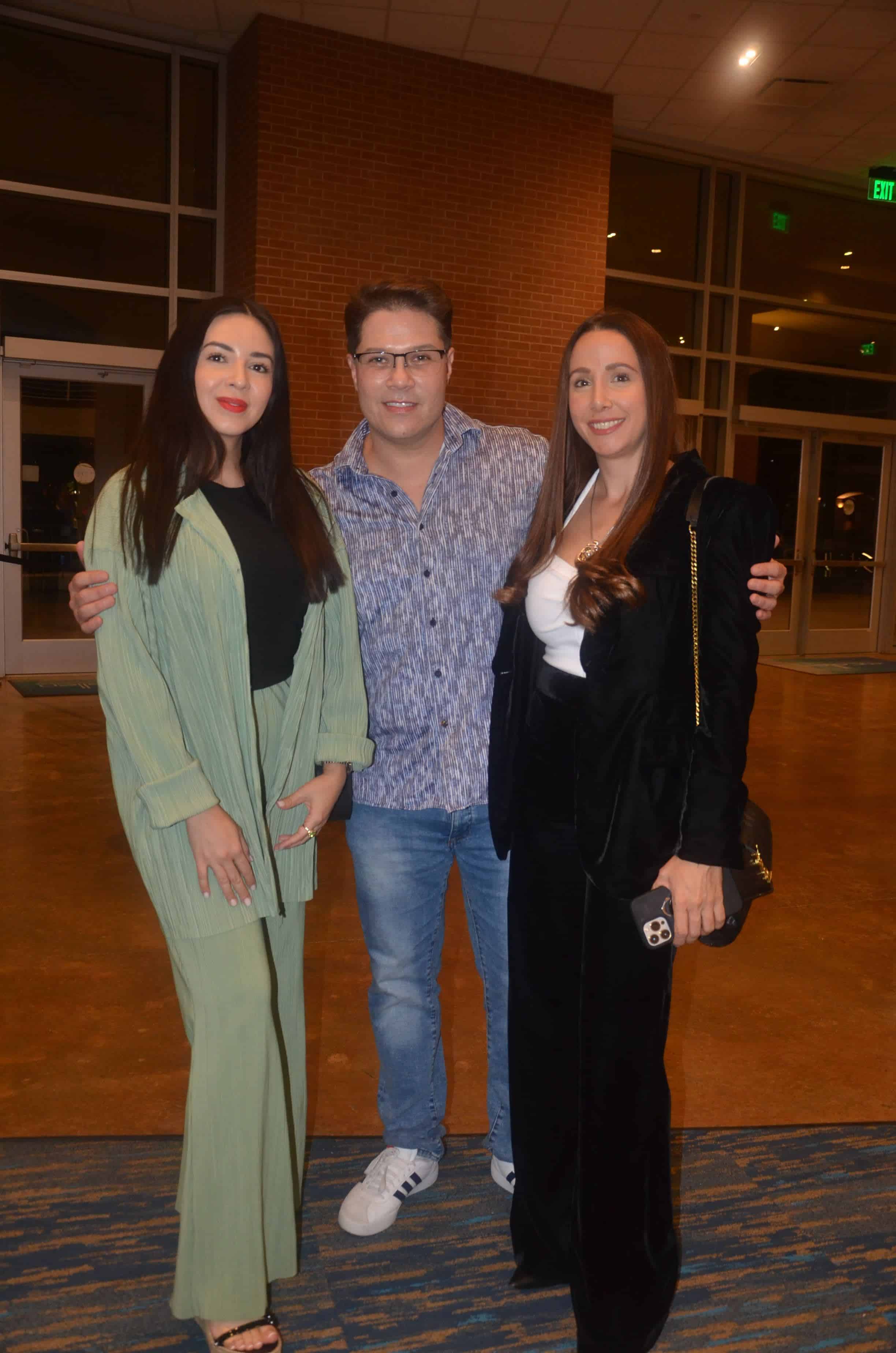 Priscila Alanís, Geraldine Moreno y Mariana Guedea.